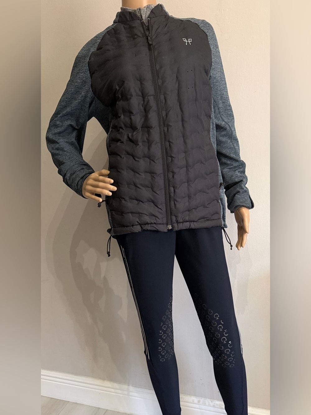 Horse Pilot Hybrid Insulated Riding Jacket Women’s Small Gray Black Full Zip Tec - Picture 2 of 7
